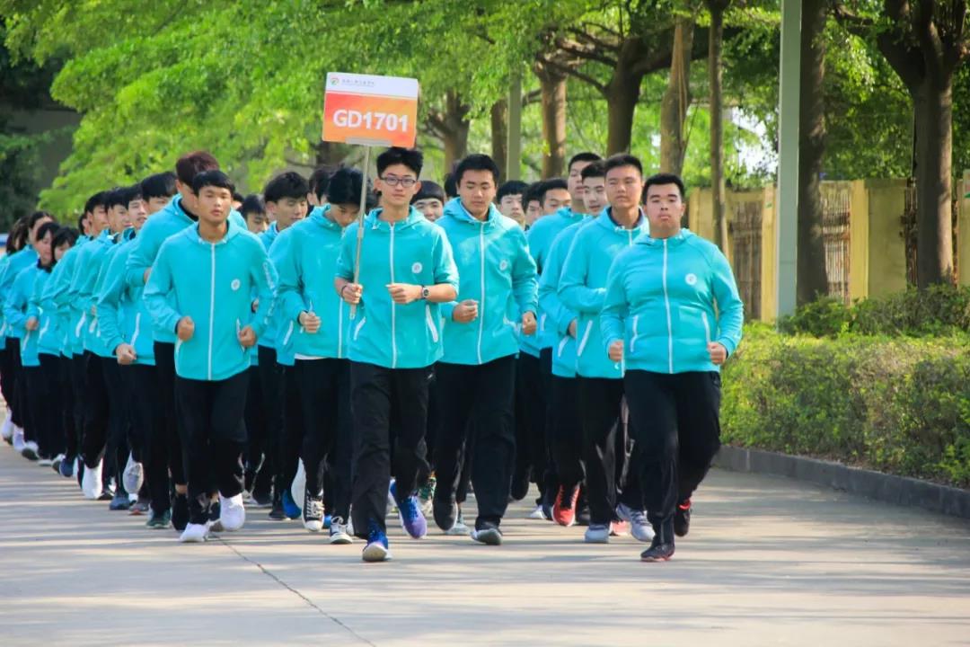 南方it中职部珠海一职实验学校高职高考班补录通知